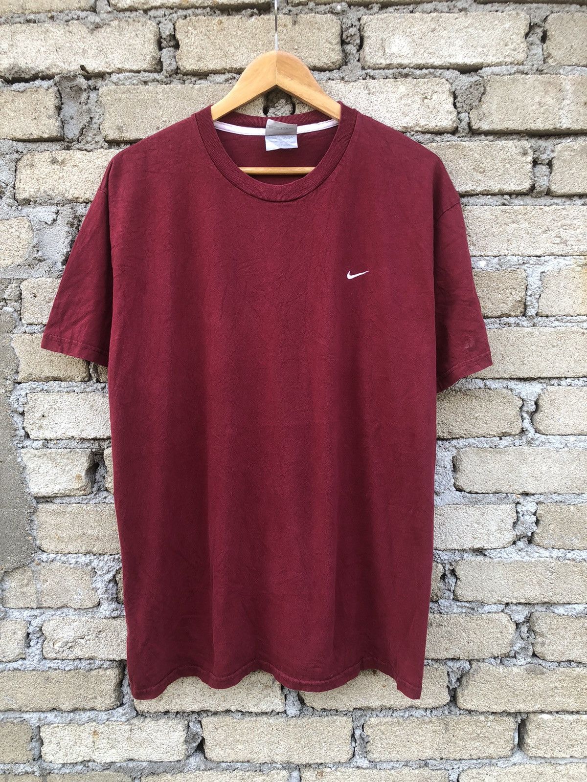 Japanese Brand Vintage Y2K Nike Small Swoosh Baggy Tees Size US XL / EU 56 / 4 - 1 Thumbnail