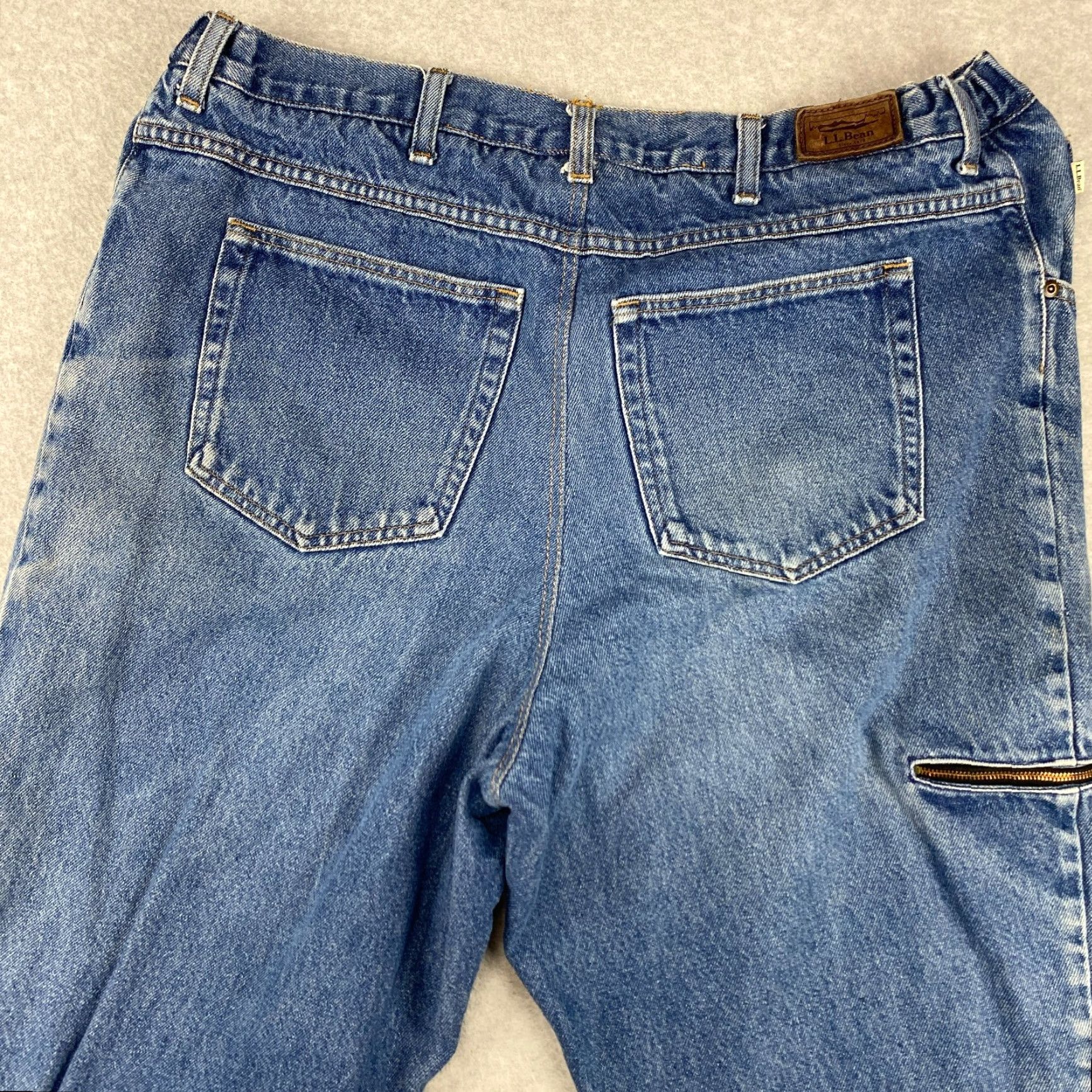 Vintage VINTAGE L.L. Bean Jeans Mens 38 Blue Wide Leg Pocket Zip Stretch Waist Denim 5-Pocket Mens Jeans Size US 38 / EU 54 - 2 Thumbnail