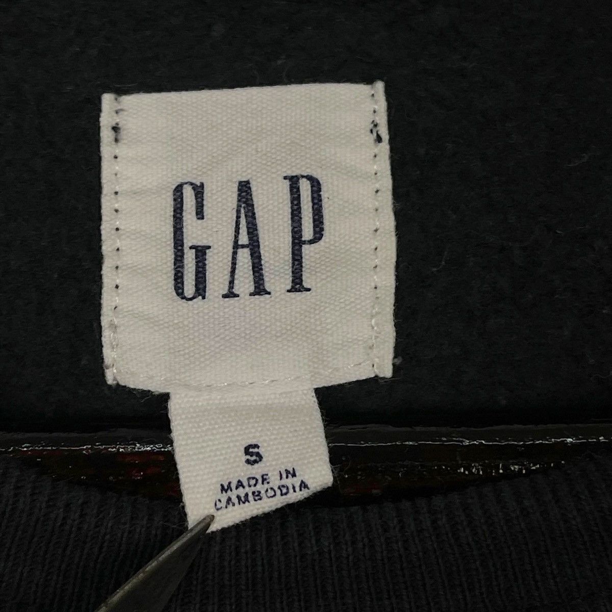 Gap × Vintage Vintage GAP Crewneck Sweatshirt Black Pullover Jumper Size S Size S / US 4 / IT 40 - 5 Thumbnail