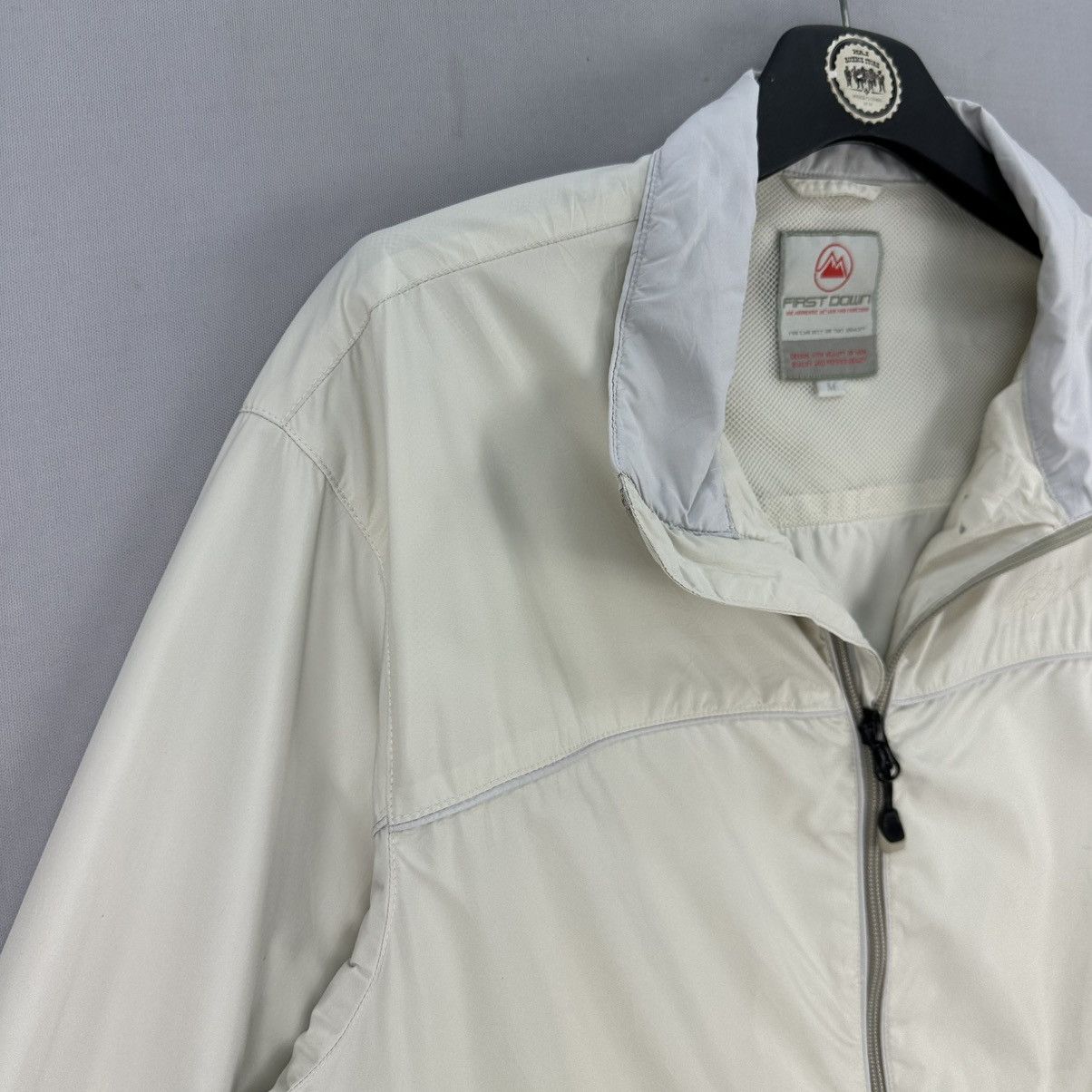 Japanese Brand Vintage 90's First Down Zipper Nylon Light Jacket Size US M / EU 48-50 / 2 - 2 Thumbnail