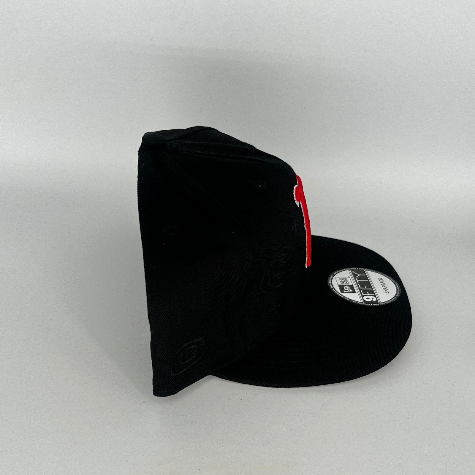 New Era Black Boston Red Sox Globe Patch New Era MLB 9Fifty Snapback Size ONE SIZE - 3 Thumbnail