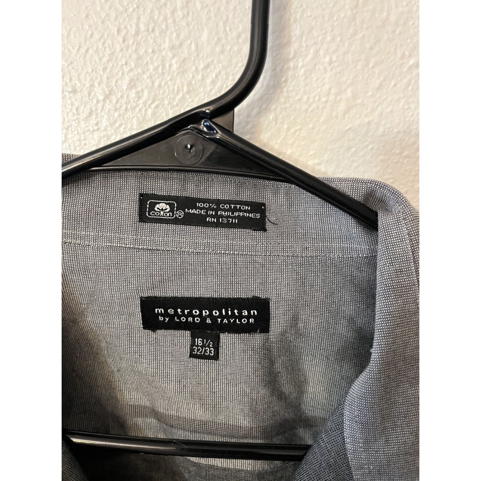Lord & Taylor VINTAGE LORD & TAYLOR Dress Shirt 16.5 32/33 Gray Long Sleeve Button Up Mens Regular 100% Cotton Size US L / EU 52-54 / 3 - 3 Thumbnail