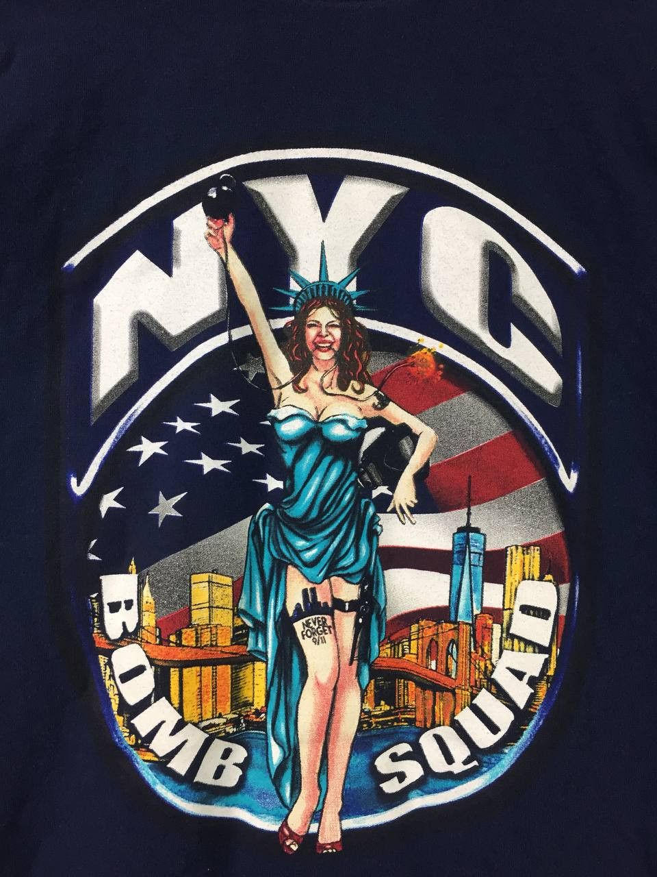 Vintage Vtg NYPD Bomb Squad Lady Liberty Graphic Tactical Tee Size US L / EU 52-54 / 3 - 2 Thumbnail