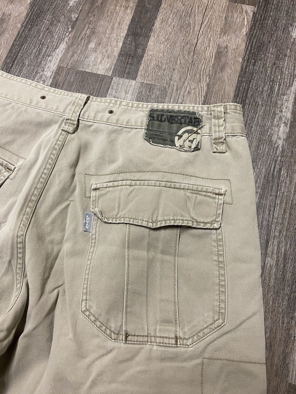 Levi's Y2K Levi’s Baggy Silver tab Trooper Cargos Cream Khaki Size US 36 / EU 52 - 9 Thumbnail