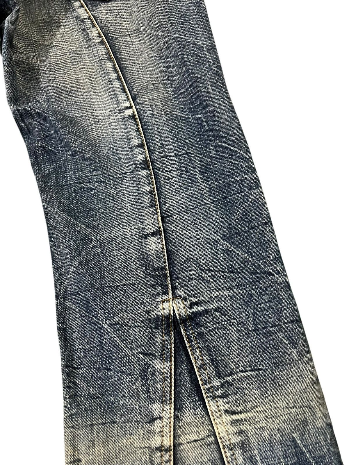semanticdesign 💥Flare💥Semantic Design Flare Distress Claw Jean Size US 31 - 15 Thumbnail