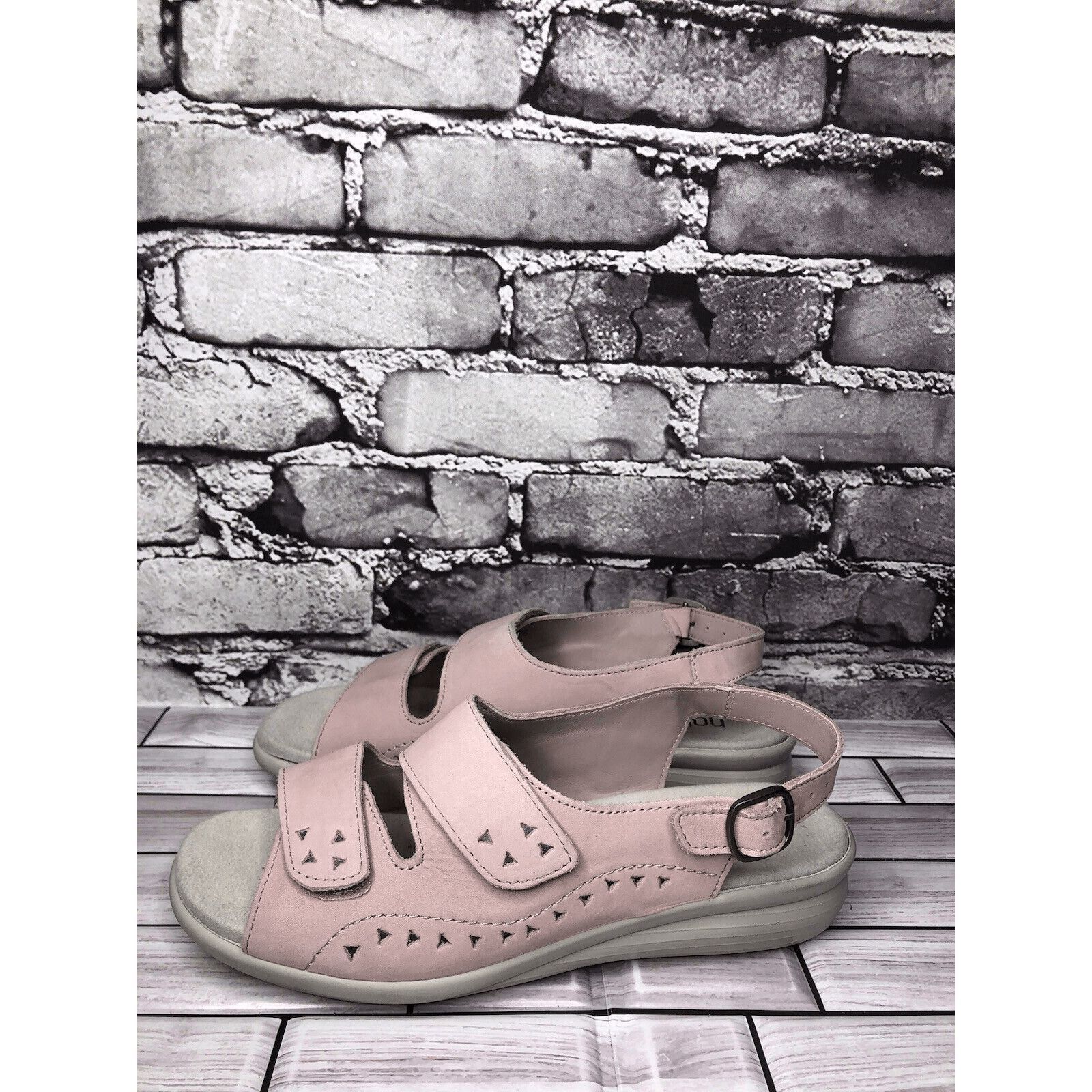 Other Hotter Easy STD Lilac Pink Nubuck Leather Strap Wedge Sandal Size US 9 / IT 39 - 12 Thumbnail