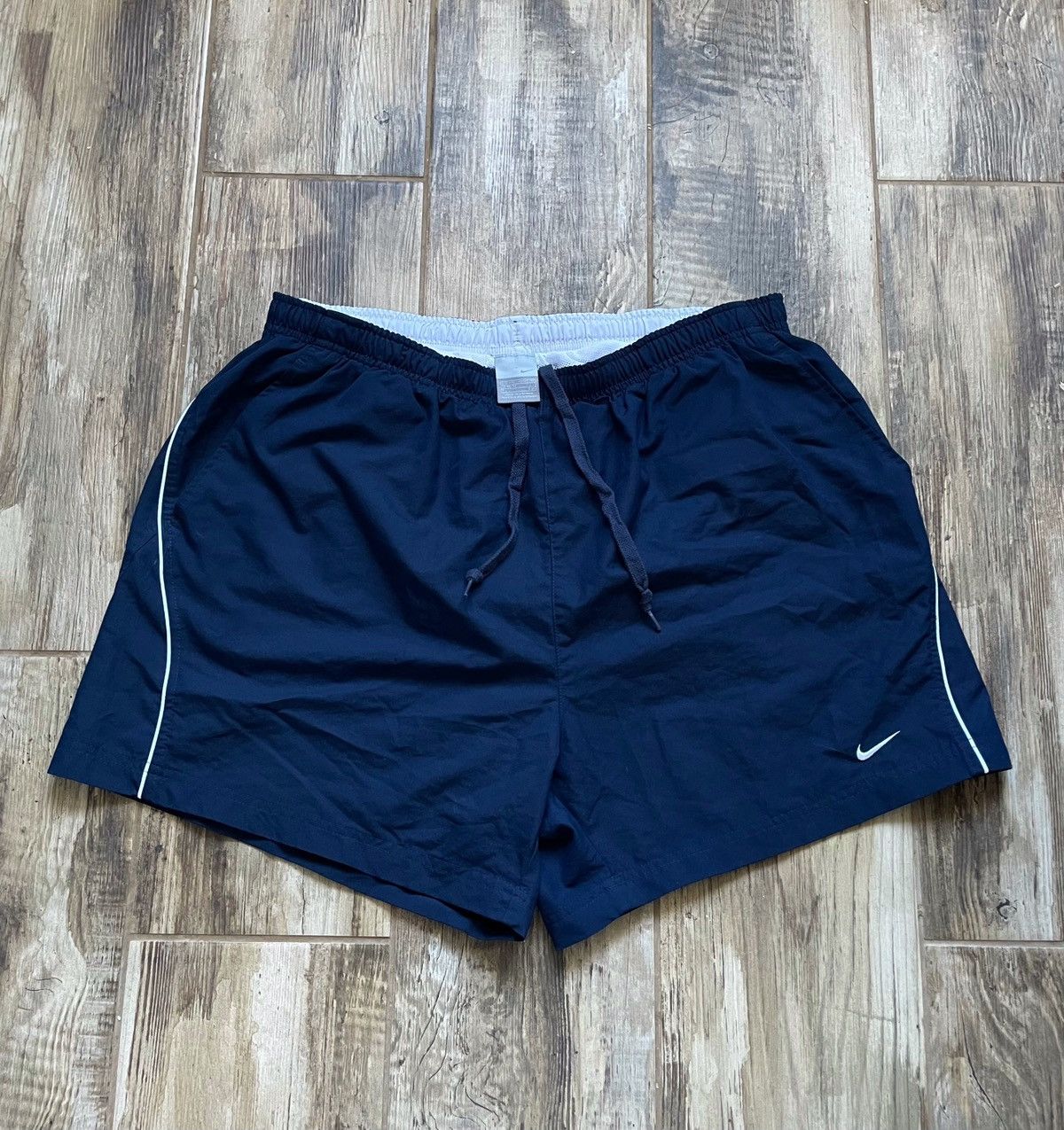 Nike × Vintage Vintage Nike Y2K Striped Nylon Shorts Size US 38 / EU 54 - 1 Thumbnail