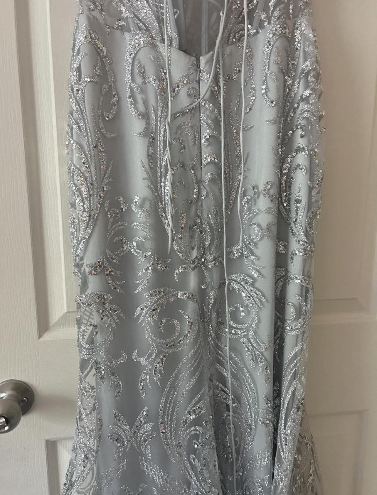 Other Silver prom dress with sequin detail Size S / US 4 / IT 40 - 7 Thumbnail