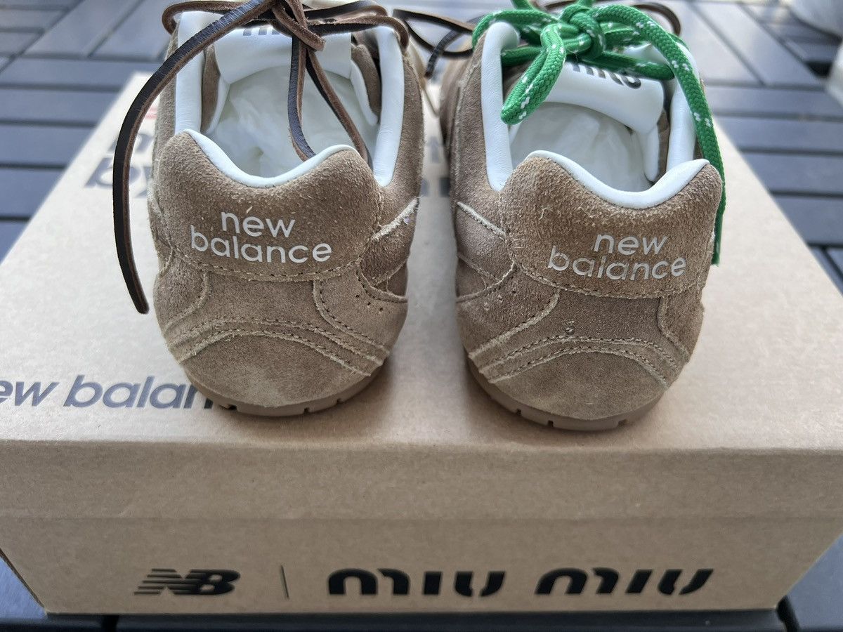 Miu Miu × New Balance Miu Miu New Balance 530 SL Ecru Size US 12 / IT 42 - 6 Thumbnail