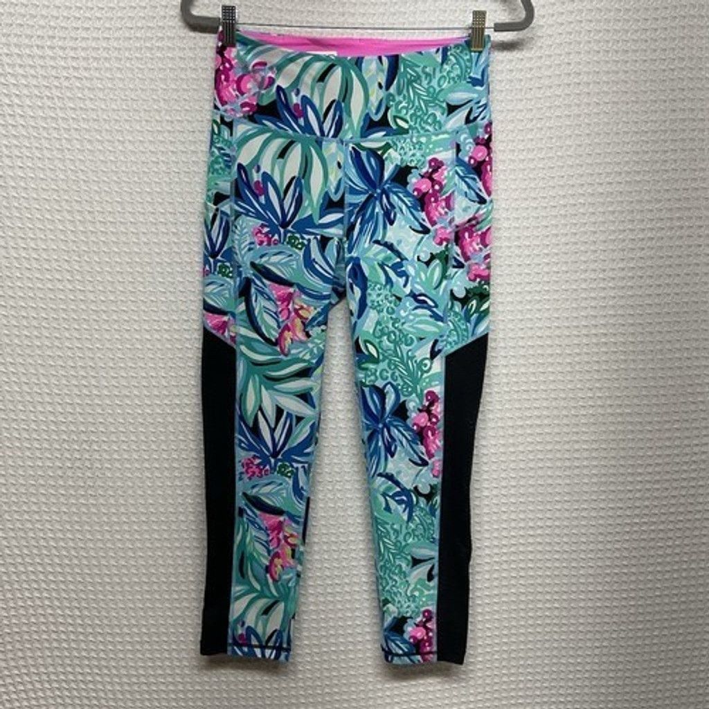 Lilly Pulitzer NWOT Lilly Pulitzer Luxletic Mid Rise Midi Pants Size M Size 28" / US 6 / IT 42 - 1 Thumbnail