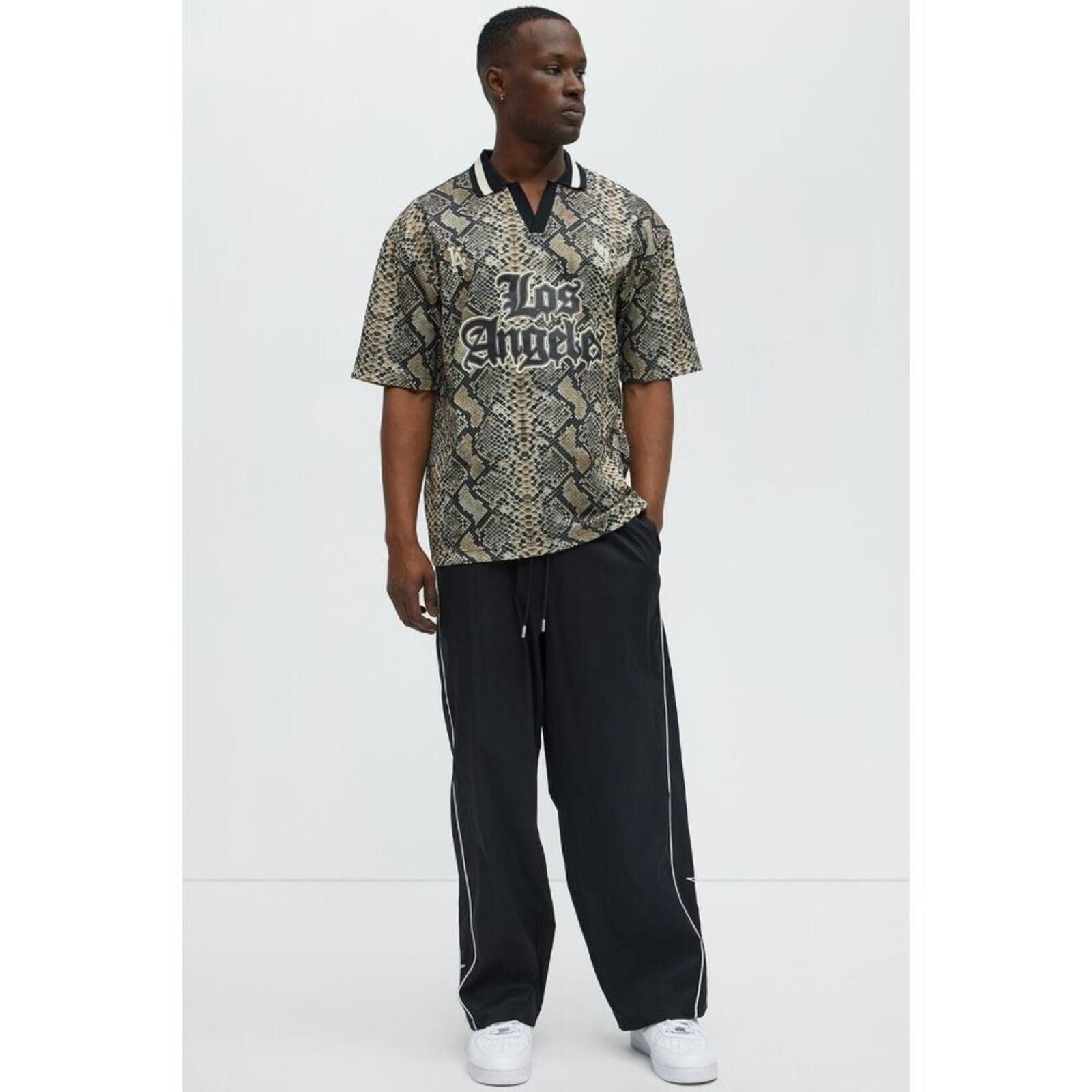 Other Saints Studio Snake L.A. Soccer Jersey Small | MSRP $58 Size US S / EU 44-46 / 1 - 4 Thumbnail