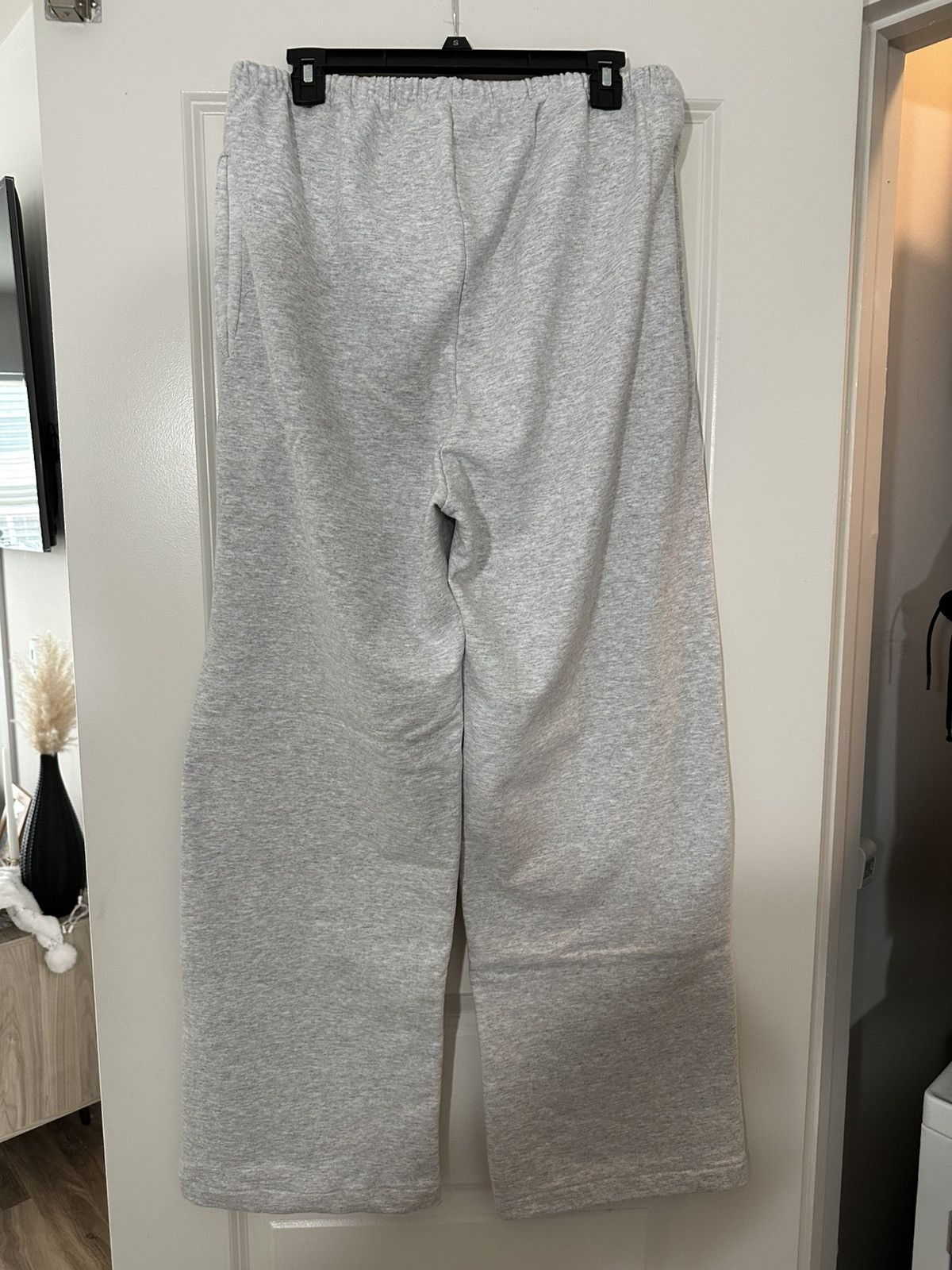 Gosha Rubchinskiy YZY Gosha Black Dog Sweatpants Size US 34 / EU 50 - 2 Thumbnail