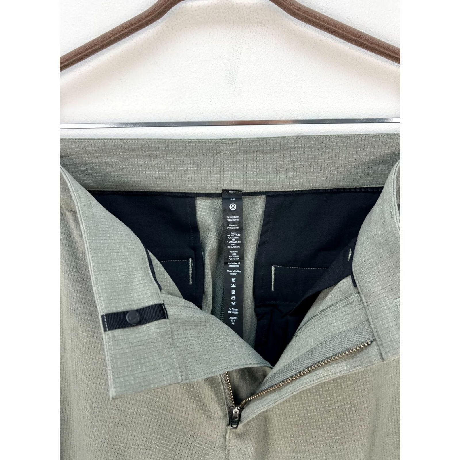 Lululemon Lululemon Commission Slim Fit Pants Green Mens Size 32 Size US 32 / EU 48 - 6 Thumbnail
