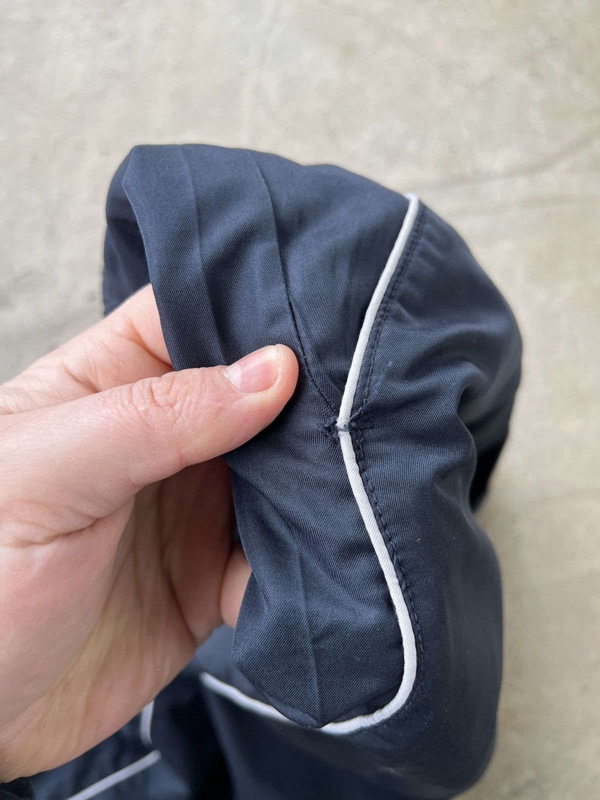 Nike Vintage Nike Sweatpants Size US 34 / EU 50 - 10 Thumbnail