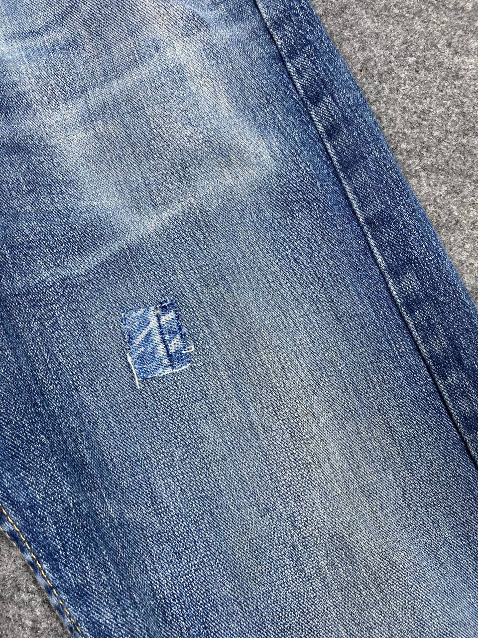 Levi's levis 505 distressed denim nice design Size US 35 - 8 Thumbnail