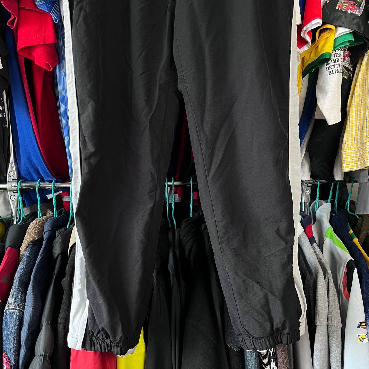 Nike Vintage Nike Black Nylon Track Pants Sportswear Size XXL Size US 38 / EU 54 - 5 Thumbnail