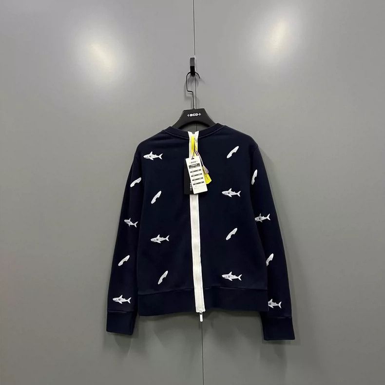 Thom Browne Thom Browne size3 Shark embroidered zipper hoodie Size US L / EU 52-54 / 3 - 1 Thumbnail