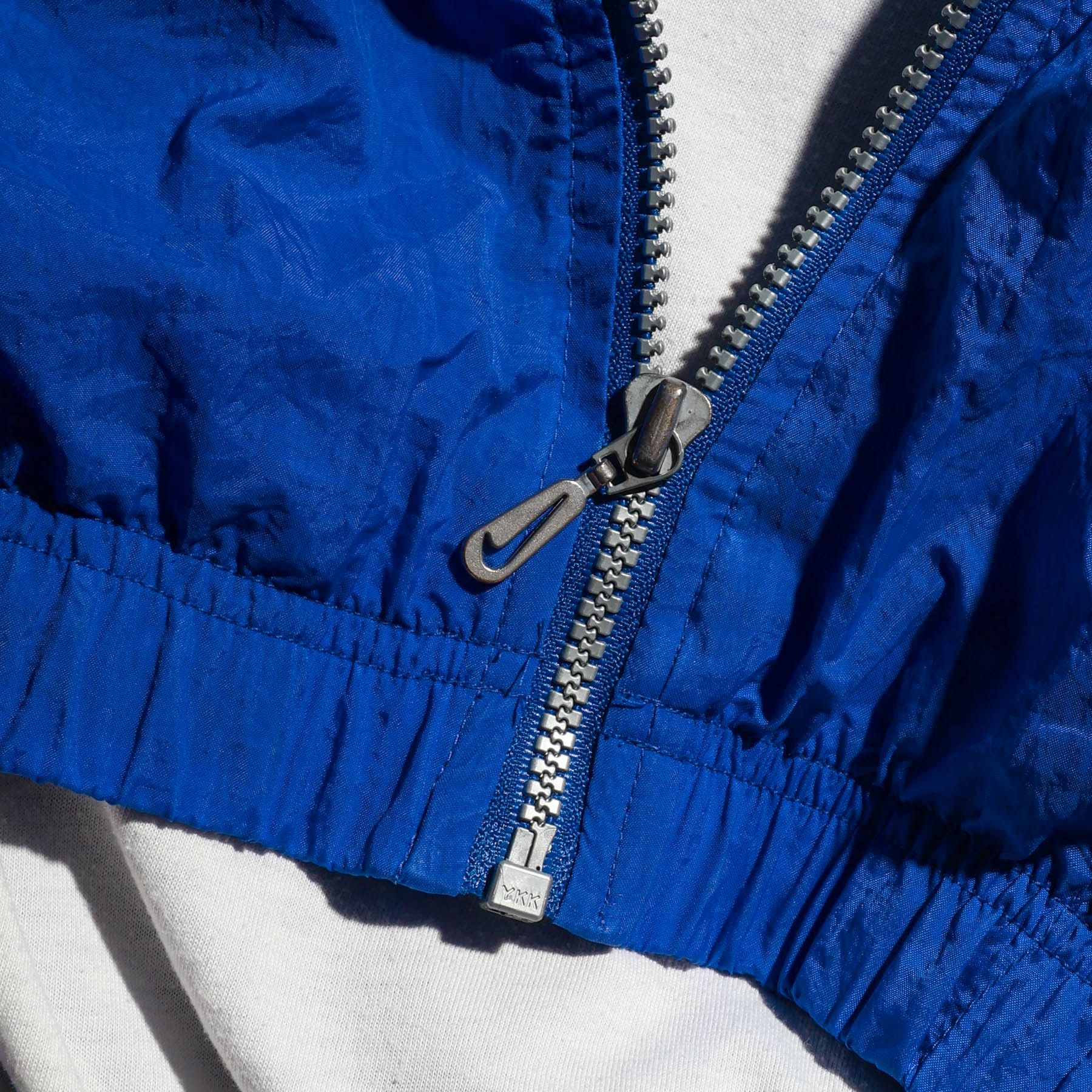 Nike Vintage Nike Small Swoosh Logo Softshell Windbreaker Jacket Size US XL / EU 56 / 4 - 8 Thumbnail