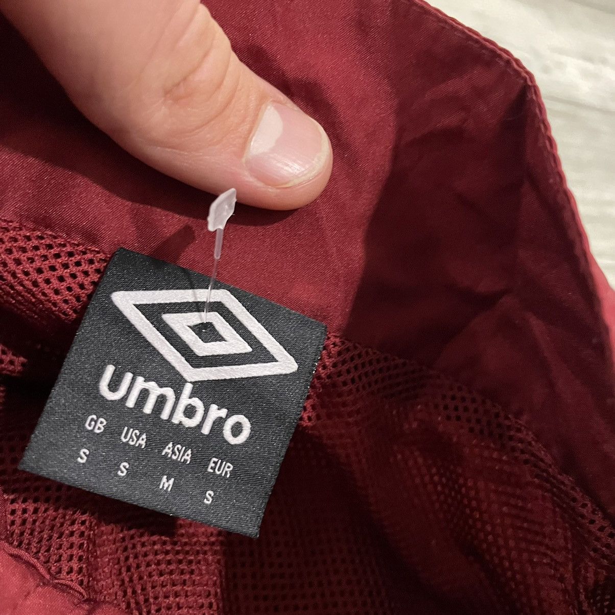 Umbro × Vintage Umbro PSV rare ⚒️ Soccer Jersey Away jacket EINDHOVEN TRAININ Size US S / EU 44-46 / 1 - 3 Thumbnail