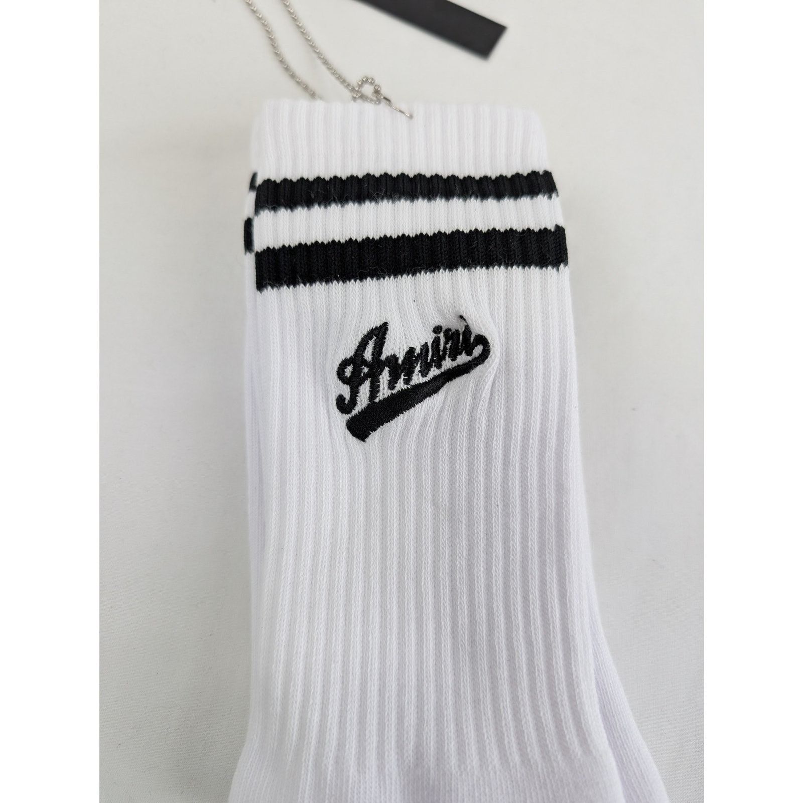 Amiri o1rshd1 Q:2 / Size: 41-42 / Amiri Varsity Script Socks Size ONE SIZE - 12 Thumbnail