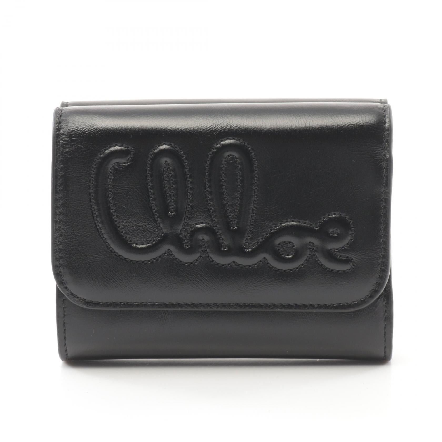 Chloe Chloe C Small Trifold Wallet Shiny Leather Black Size ONE SIZE - 1 Thumbnail