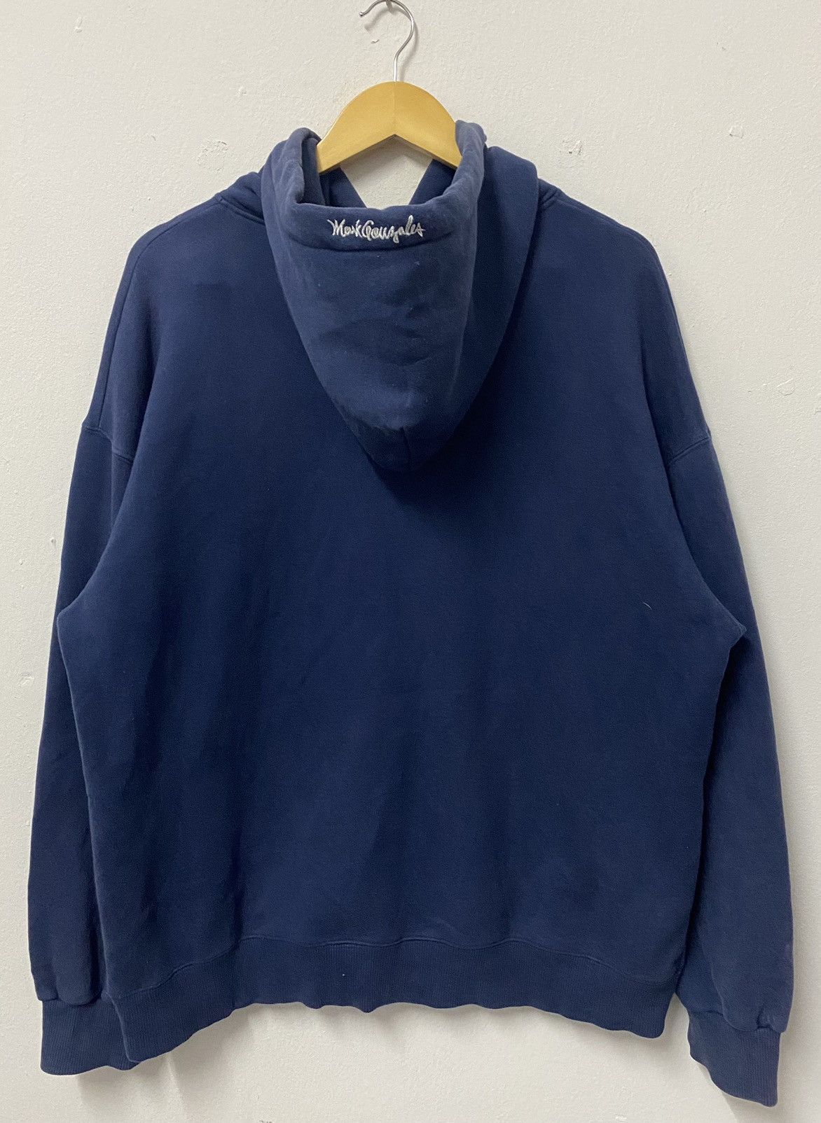Japanese Brand Mark Gonzales Sweatshirts Hoodie Size US L / EU 52-54 / 3 - 2 Thumbnail