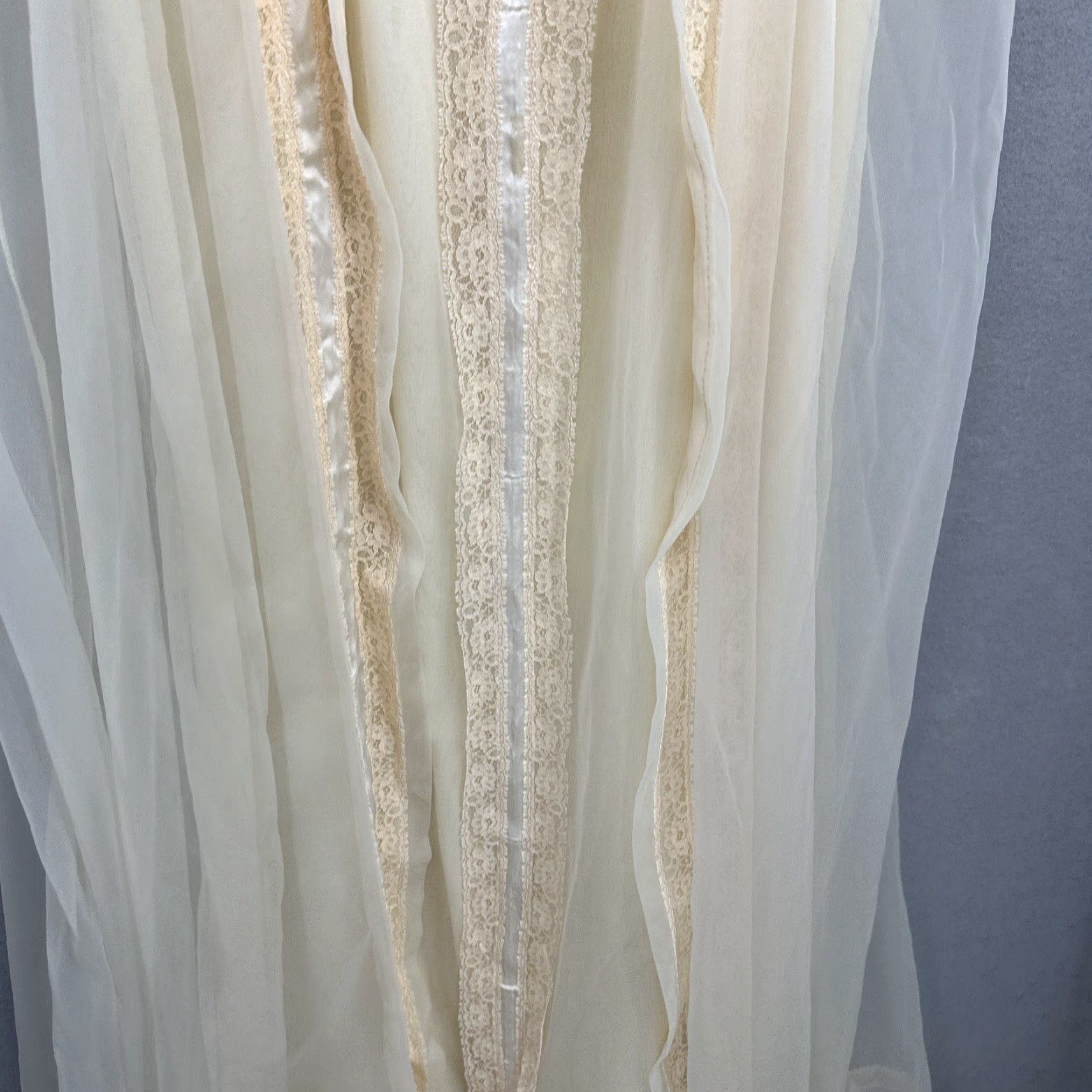 Vintage VINTAGE Tosca Lingerie Boudoir Peignoir Nightgown Womens Small Yellow Chiffon 1970s Victorian Size ONE SIZE - 5 Thumbnail