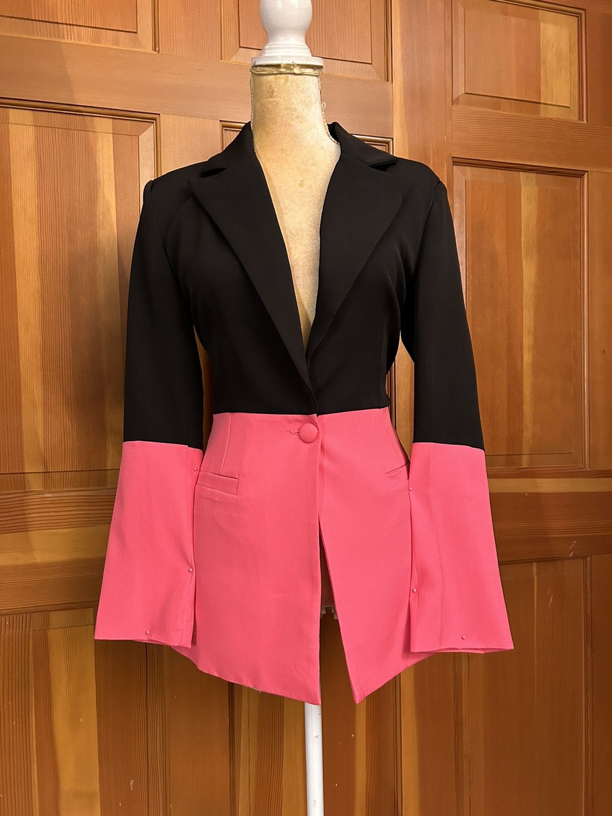 Designer × Other NWT, Lavishly Paris Women’s Professional Line Blazer Size M / US 6-8 / IT 42-44 - 2 Thumbnail
