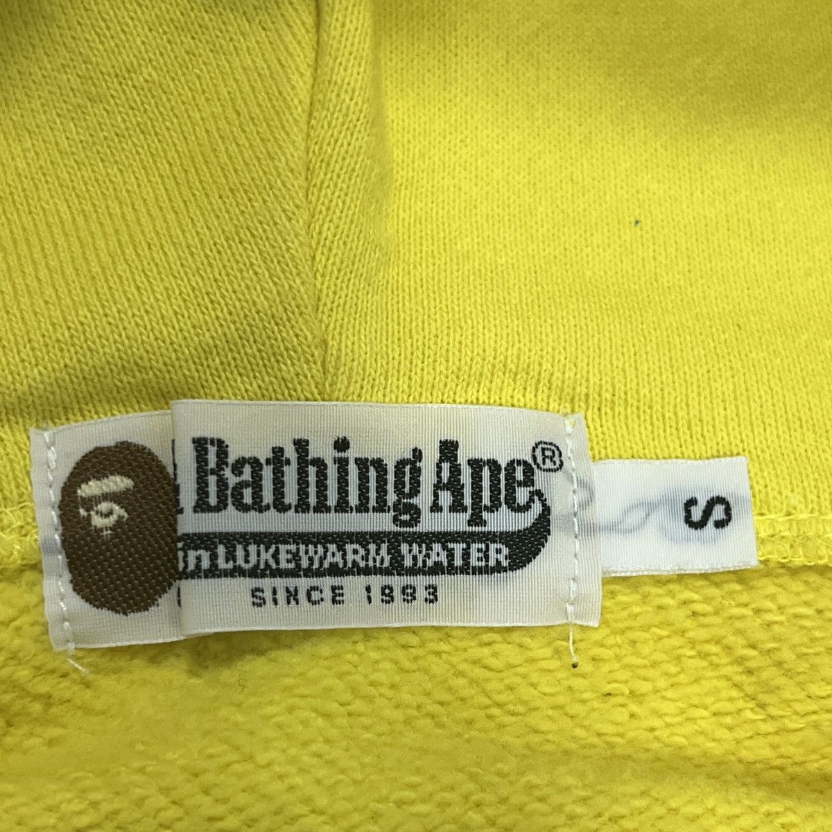 Bape Bape Yellow Color Shark Hoodie Size US S / EU 44-46 / 1 - 16 Thumbnail