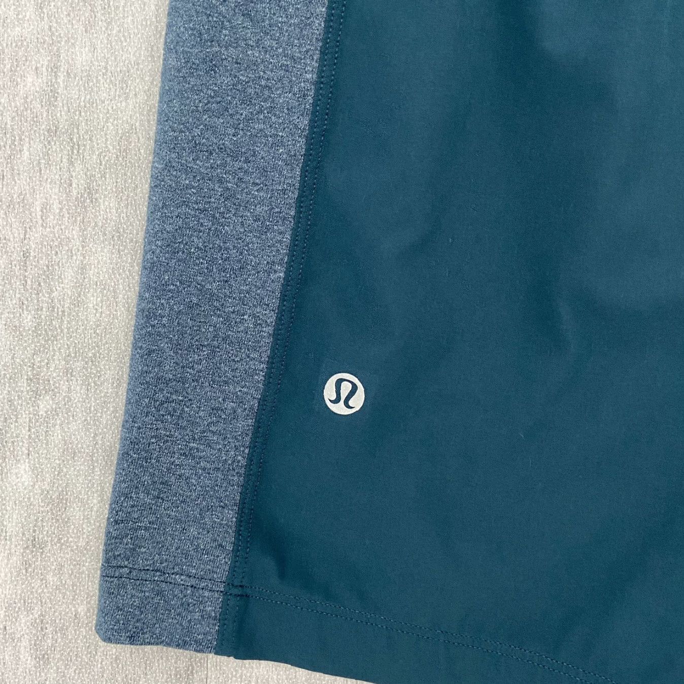 Lululemon VINTAGE Lululemon Mens Shorts Adult Large Activewear Aegean Blue Athletic Pockets Size US 33 - 6 Thumbnail