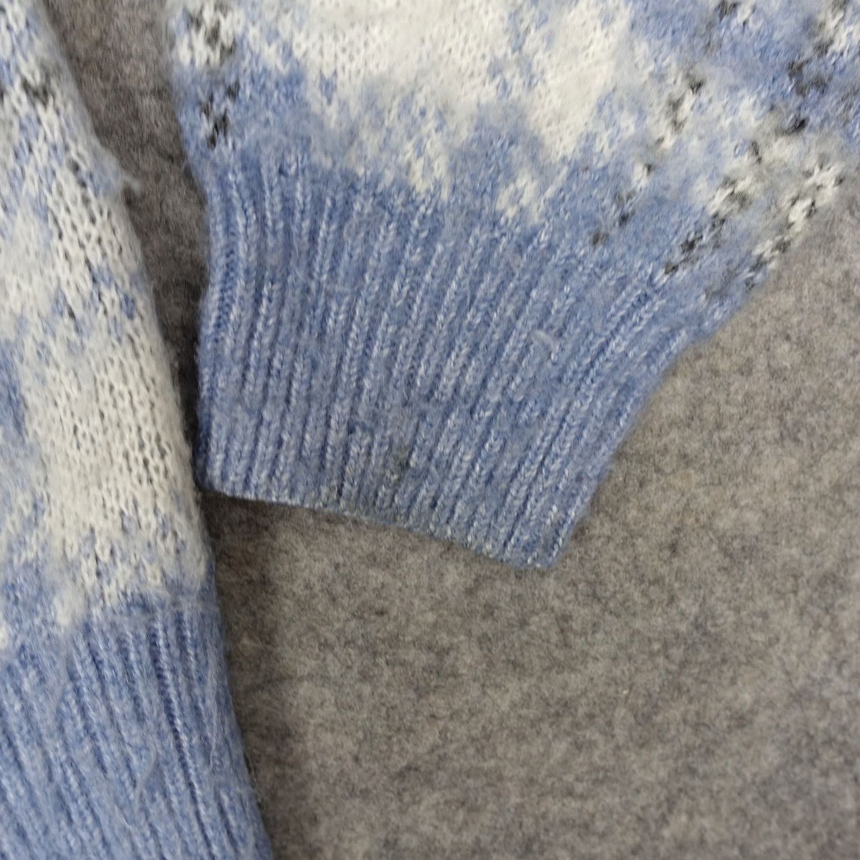 Vintage Cupcakes And Cashmere Sweater Womens XSmall Blue Plaid Cardigan V-Neck Knit Wool Blend Size XS / US 0-2 / IT 36-38 - 5 Thumbnail