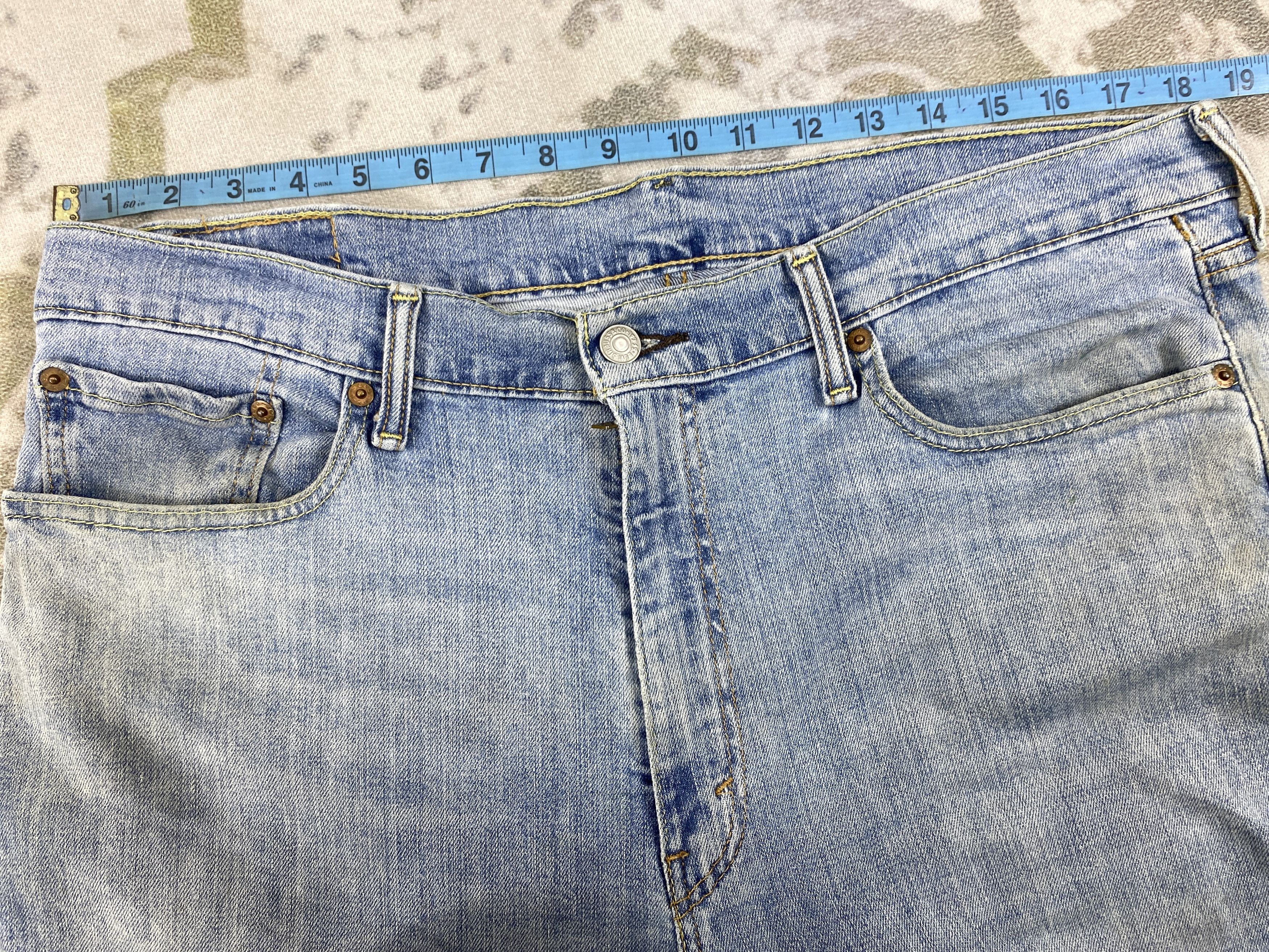 Levi's Light Blue Wash Vintage Levi's 541 37x31 Denim -JN2130 Size US 37 - 5 Thumbnail