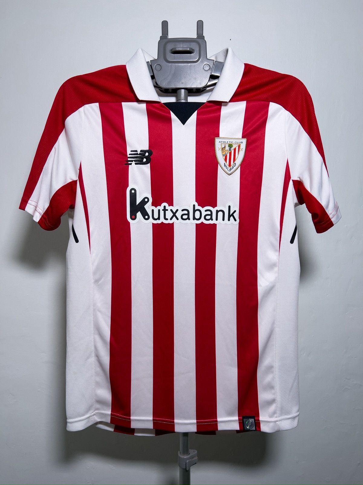 New Balance New Balance Athletic Bilbao 2017-2018 Home Jersey Size US XXS / EU 40 - 1 Thumbnail