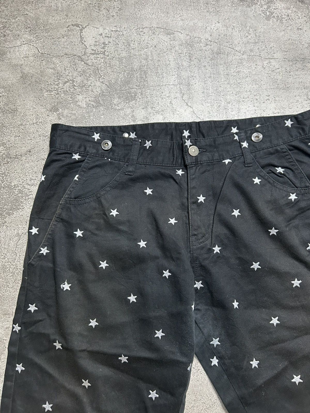 PPFM 2000s PPFM Star Motif Embordired Short Pants Size US 33 - 3 Thumbnail