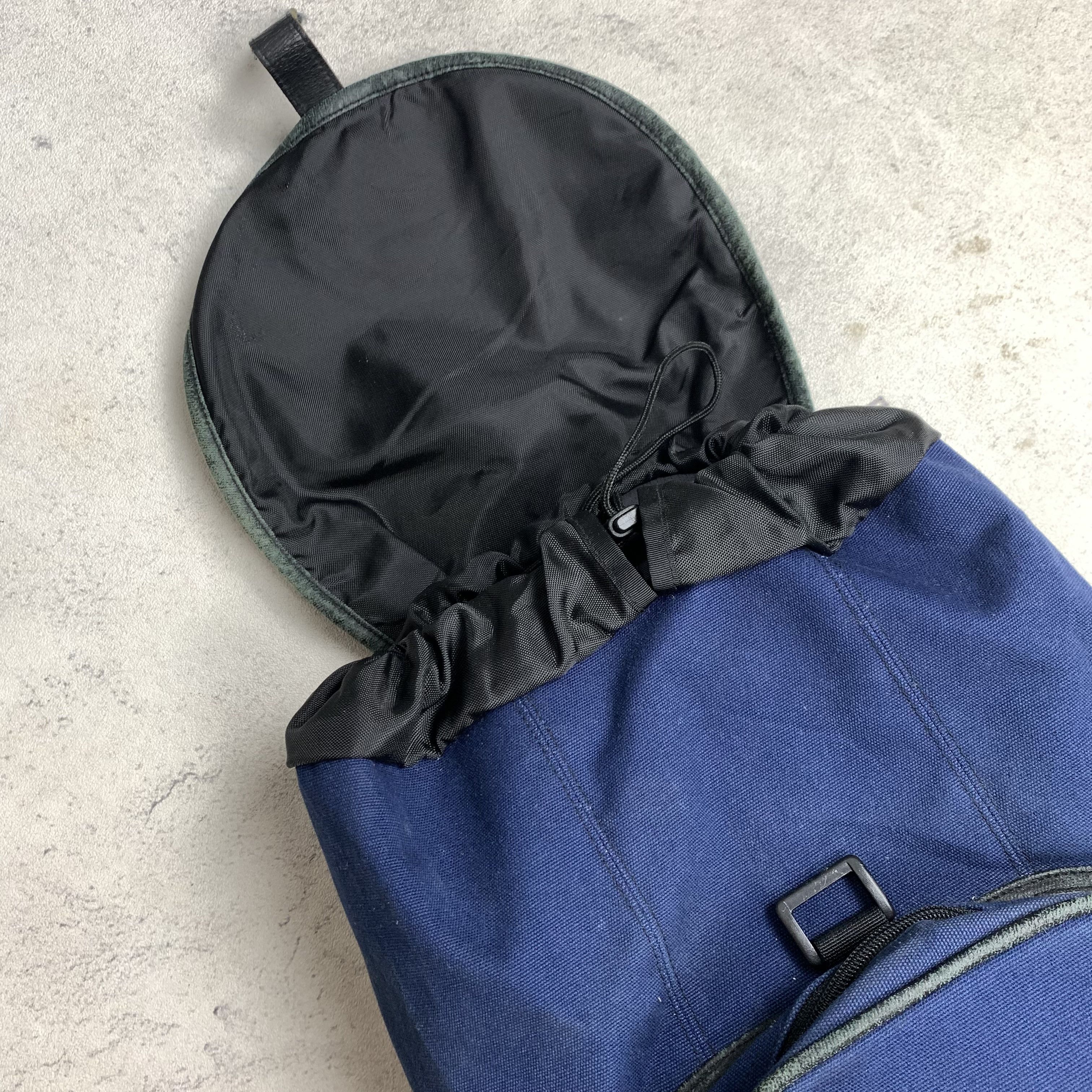 Nike Vintage 90s Nike Bagpack Size ONE SIZE - 7 Thumbnail