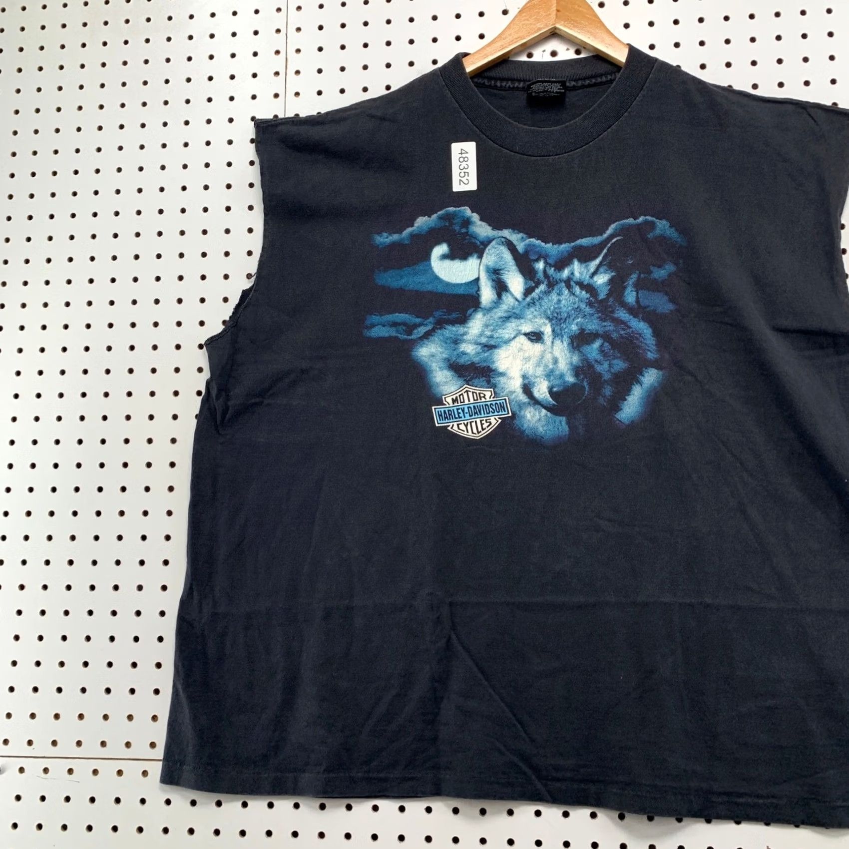 Harley Davidson VINTAGE Harley-Davidson T Shirt Mens 2XL Black Wolf Moon Sleeveless 90s USA Shirt Mens Wolf Moon Graphic Print Logo USA Animals Size US XXL / EU 58 / 5 - 5 Thumbnail