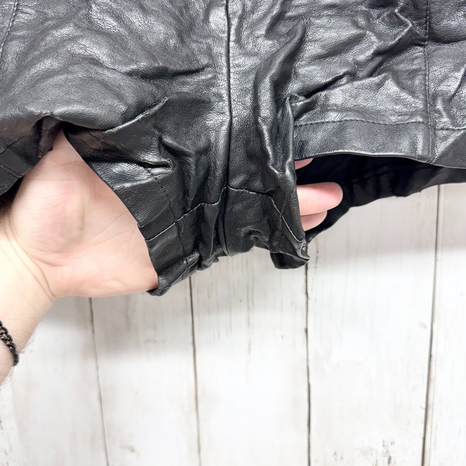 Other Sparkle & Fade Shorts Women 4 Black Leather Zip Back Size US 29 - 2 Thumbnail