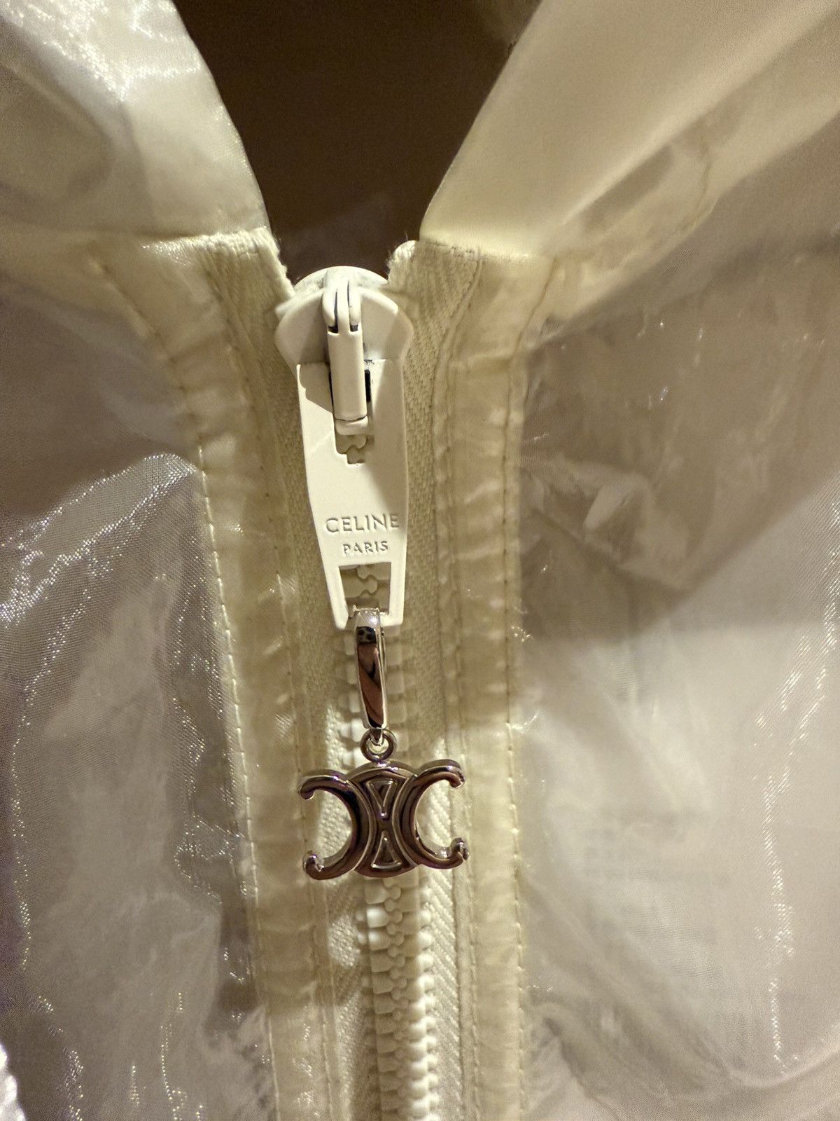 Celine SS22 Rare Celine logo hoodie rain jacket 48 BNWT Size US M / EU 48-50 / 2 - 13 Thumbnail