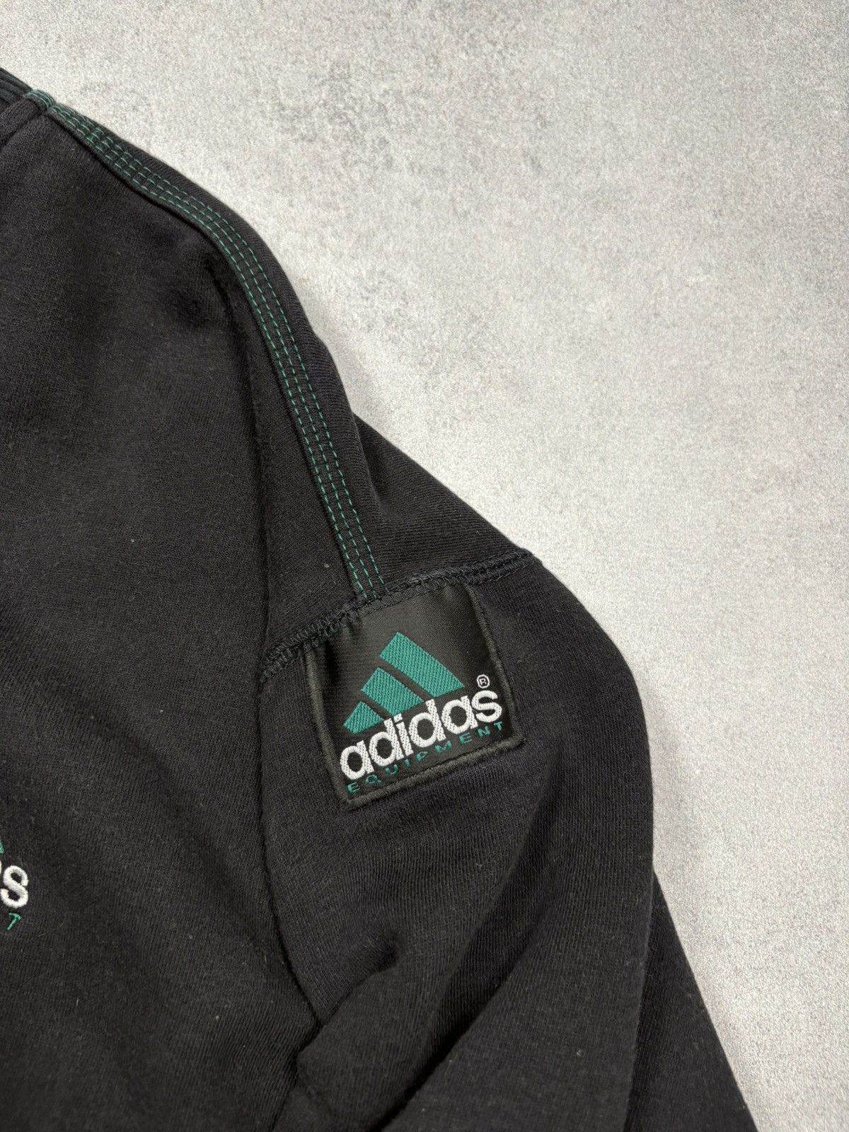 Adidas Vintage 90s Adidas Equipment Cropped Sweatshirt Black Logo M Size M / US 6-8 / IT 42-44 - 9 Thumbnail