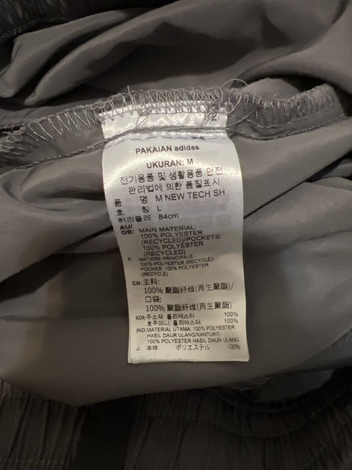 Adidas PURPLE ADIDAS RUNNING SHORTS Size US 30 / EU 46 - 7 Thumbnail