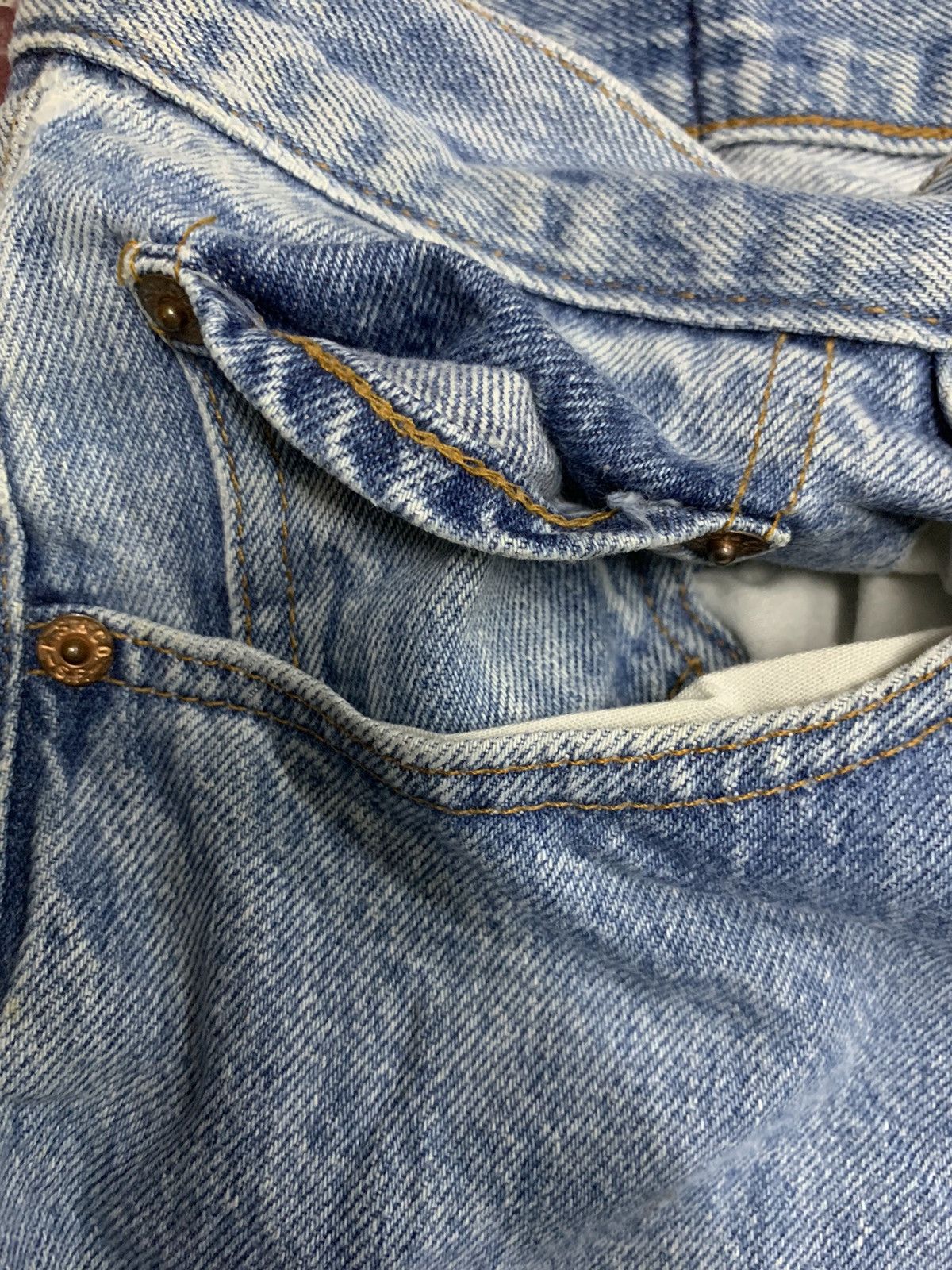 Levi's VINTAGE LEVIS 501 DENIM JEANS Size US 34 / EU 50 - 16 Thumbnail