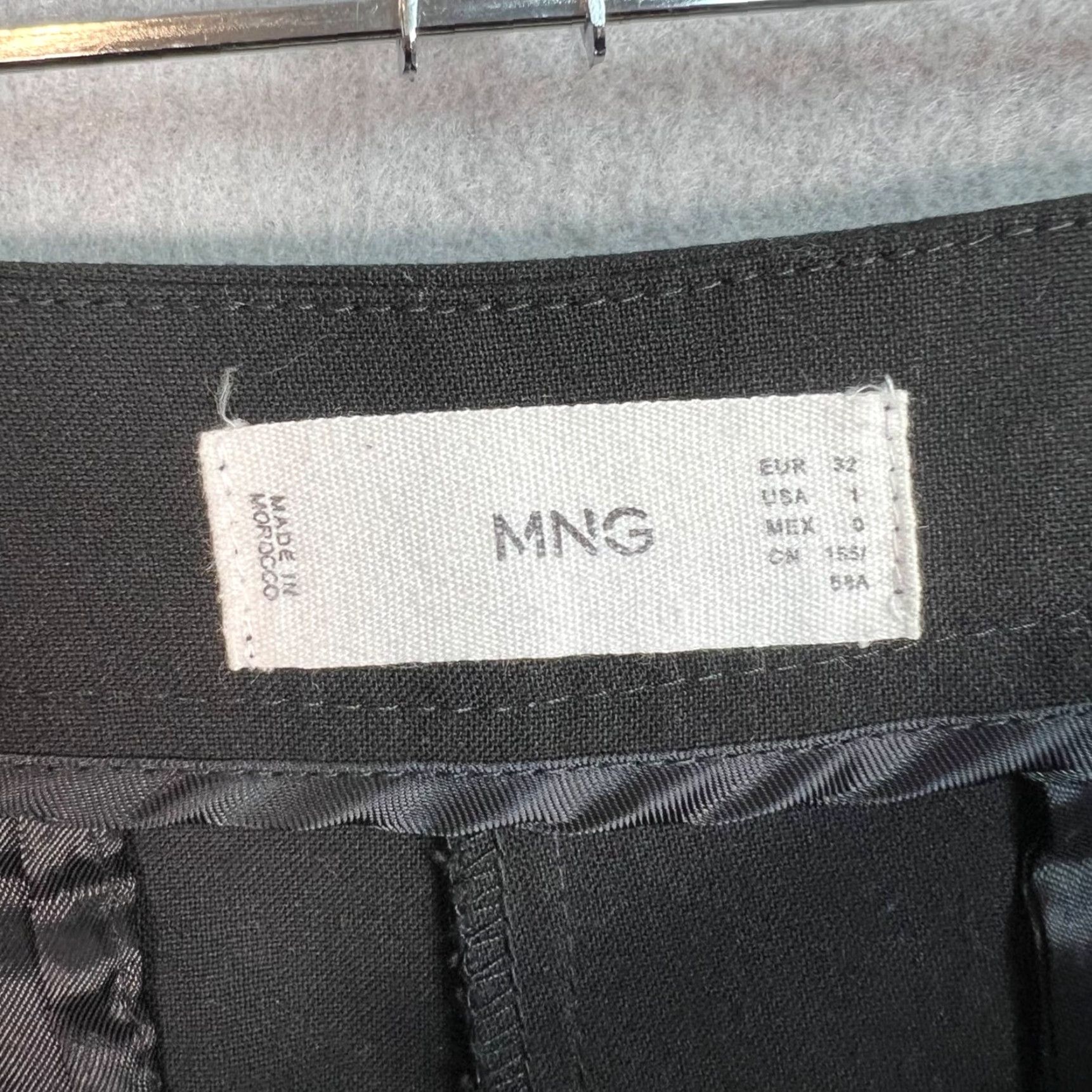 Mango Mango High-Waisted Black Tailored Pants Size 1 Pleated Womens Size 25" / US 0 / IT 36 - 3 Thumbnail