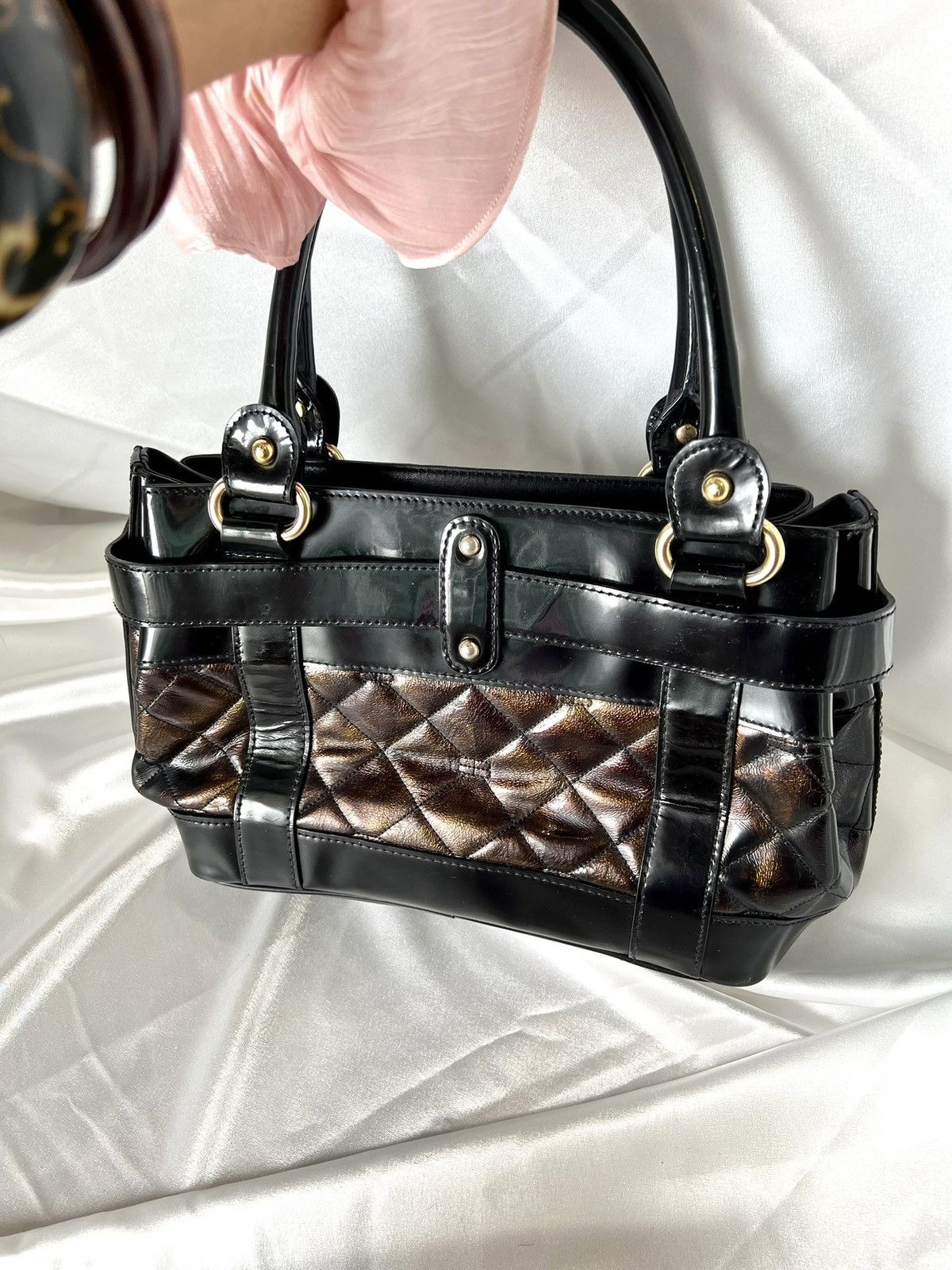 Balenciaga Balenciaga Quilted Patent Leather Tote – Black Size ONE SIZE - 2 Thumbnail