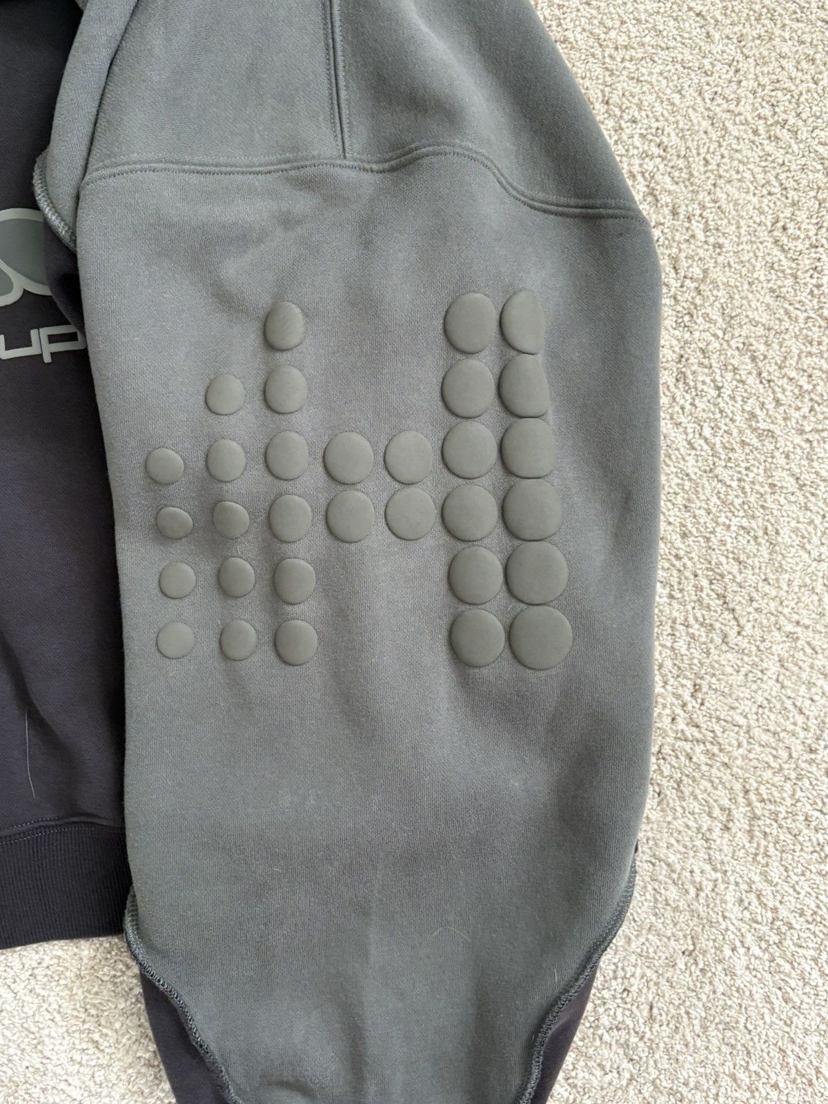 HUNI Design HUNI grey hoodie Size US L / EU 52-54 / 3 - 3 Thumbnail