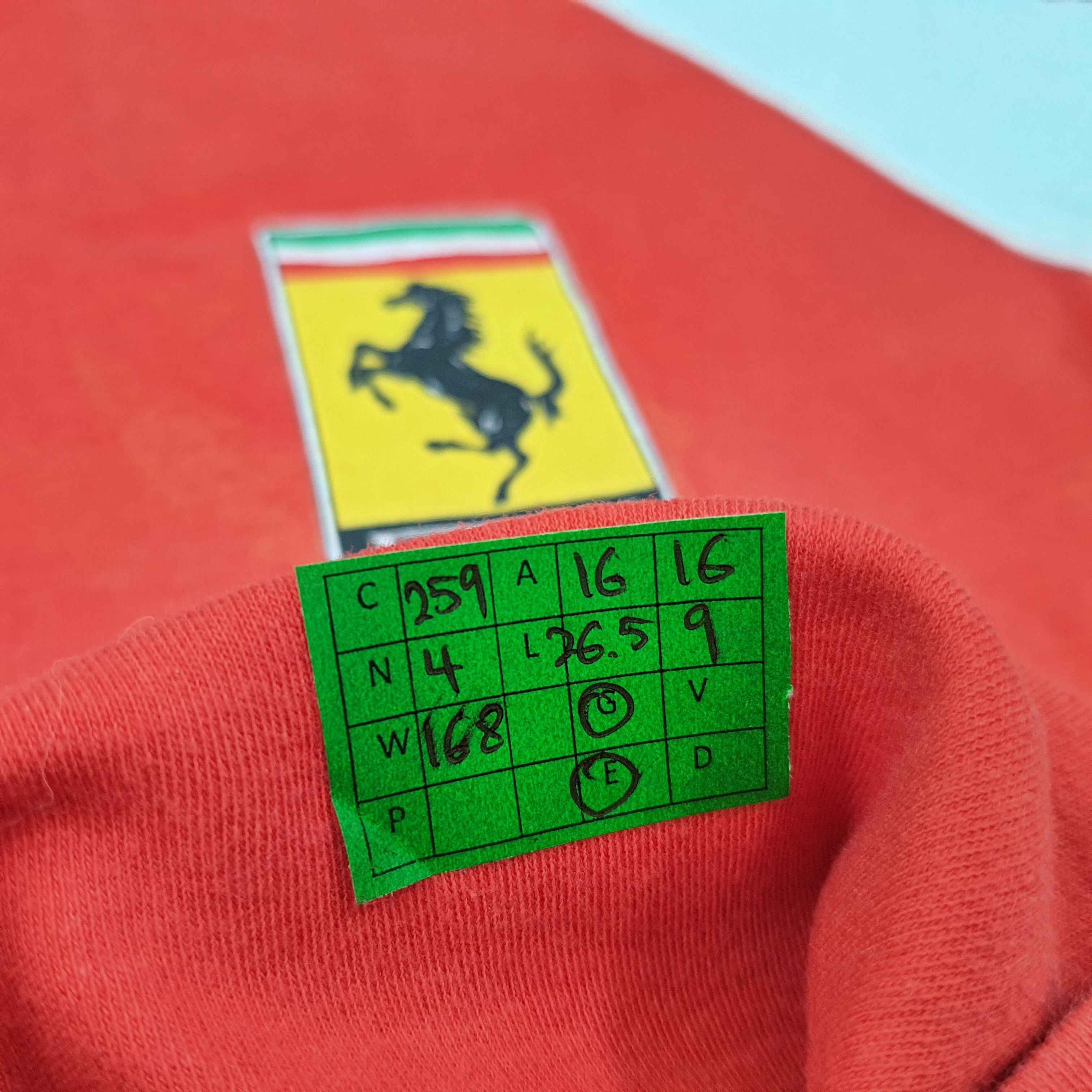 Ferrari Vintage Ferrari Formula-1 World Championship Tshirt C259N4 Size US XS / EU 42 / 0 - 6 Thumbnail