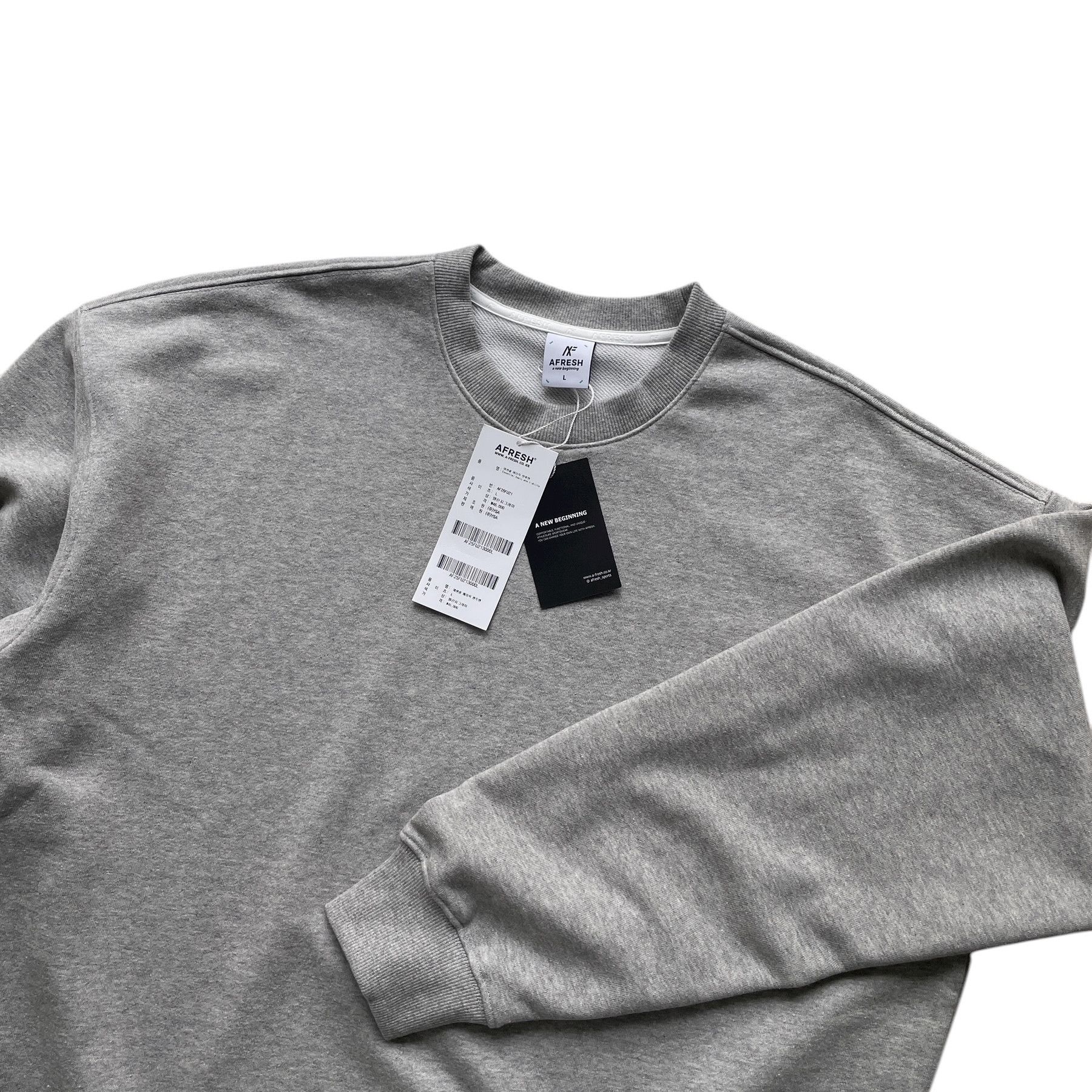Japanese Brand Oversized blank sweatshirt with dropped shoulders Size US L / EU 52-54 / 3 - 3 Thumbnail