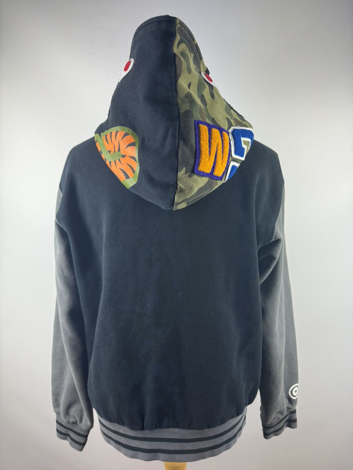 Bape Bape Shark Full Zip Hoodie Jacket Size US L / EU 52-54 / 3 - 8 Thumbnail