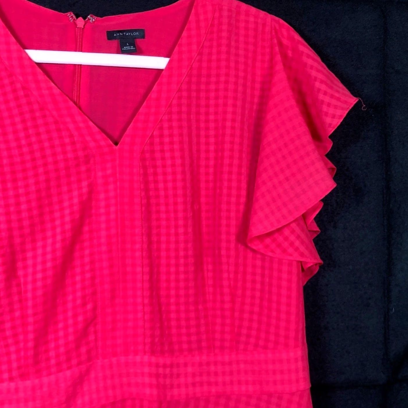Ann Taylor Ann Taylor Blouse Red V-Neck Short Sleeve Lined Zip Back Large Women’s Size L / US 10 / IT 46 - 5 Thumbnail