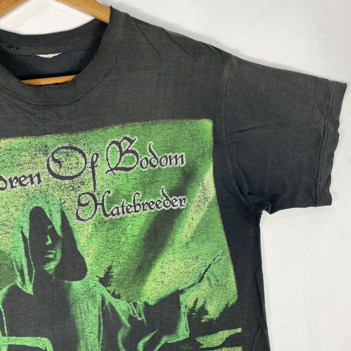 Band Tees Vintage 90's CHILDREN OF BODOM Hatebreeder Distressed Tee Size US M / EU 48-50 / 2 - 5 Thumbnail