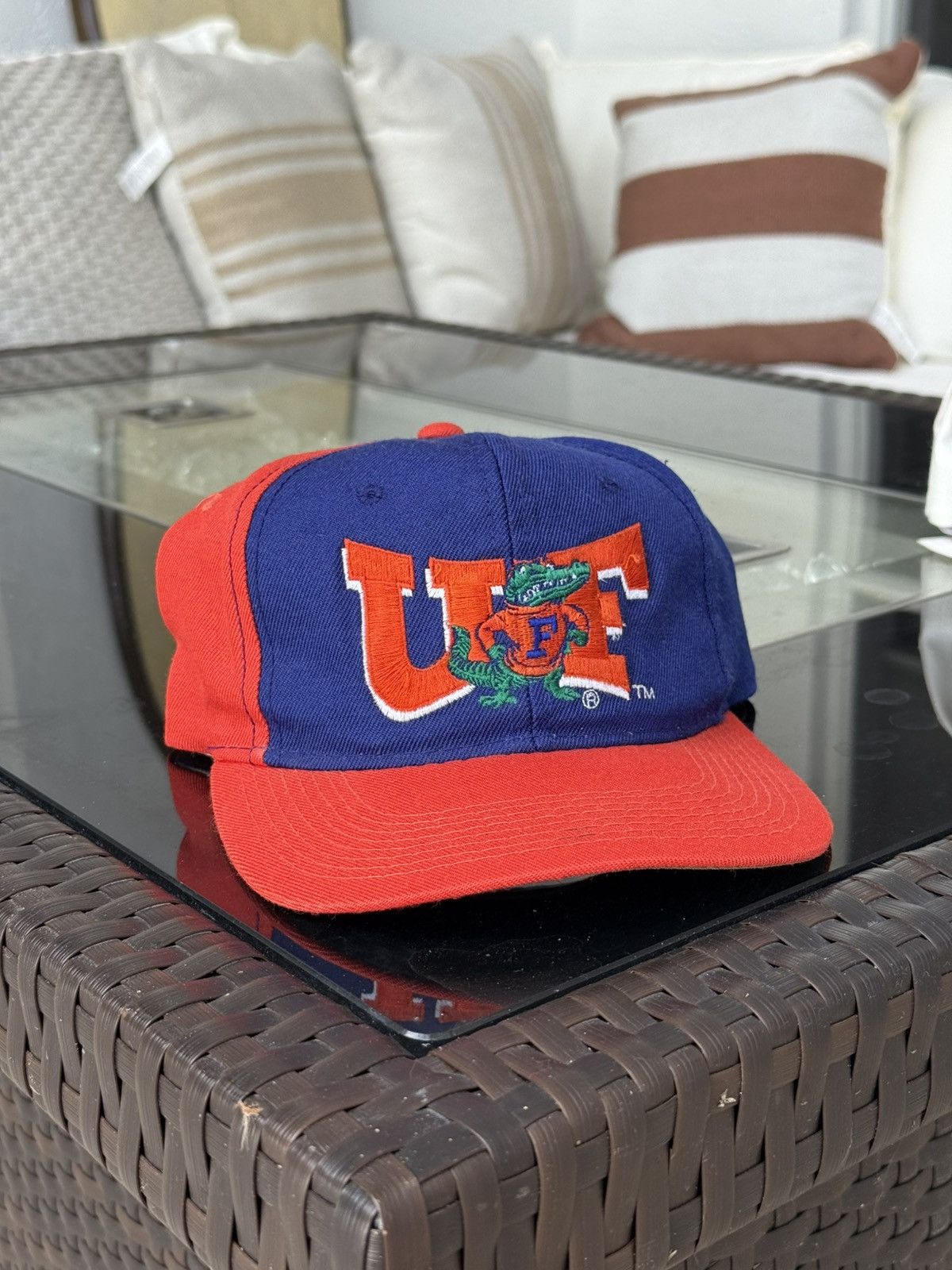 Vintage 90s Florida Gators Snapback Backscript Sports Specialties Size ONE SIZE - 1 Thumbnail